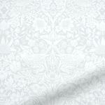 William-Morris-Strawberry-Thief-Voile-Maanlicht