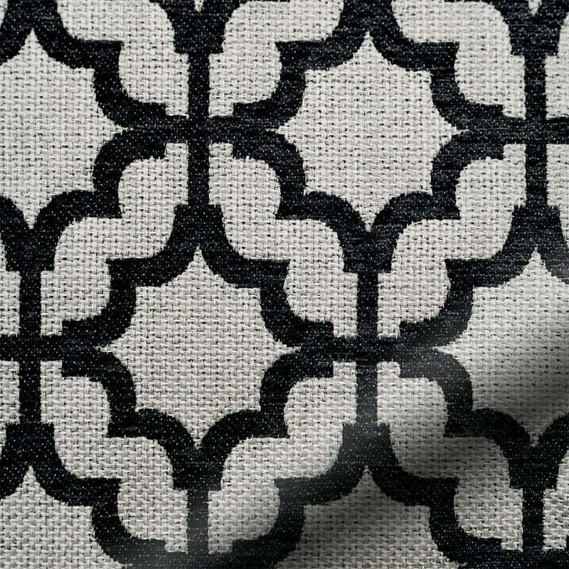 Lattice-Black