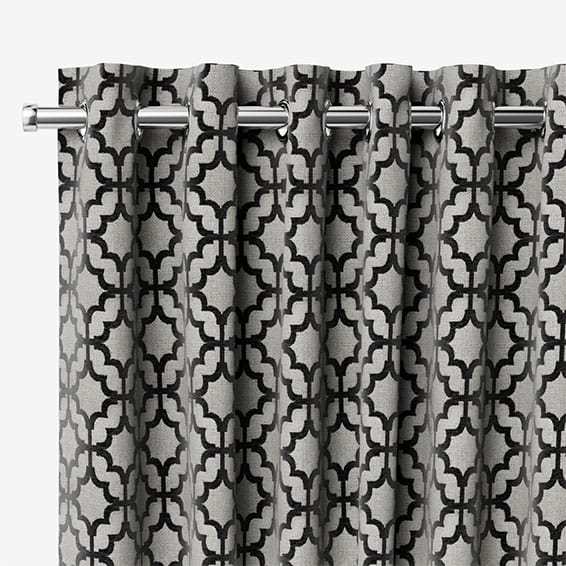 Lattice-Black