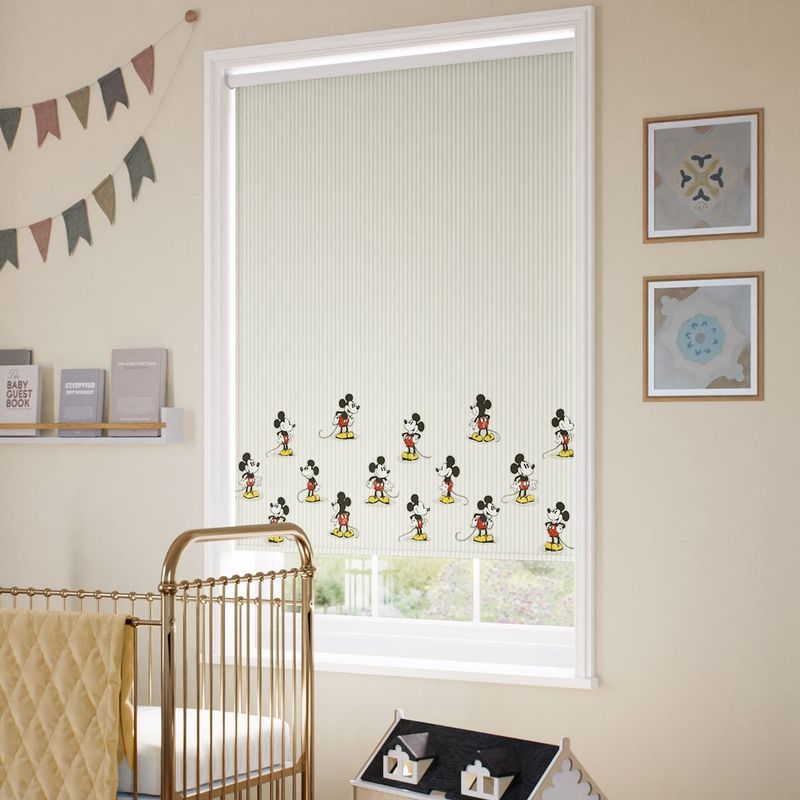 Twist2Go-Mickey-Stripe-Border-Dove-Grey