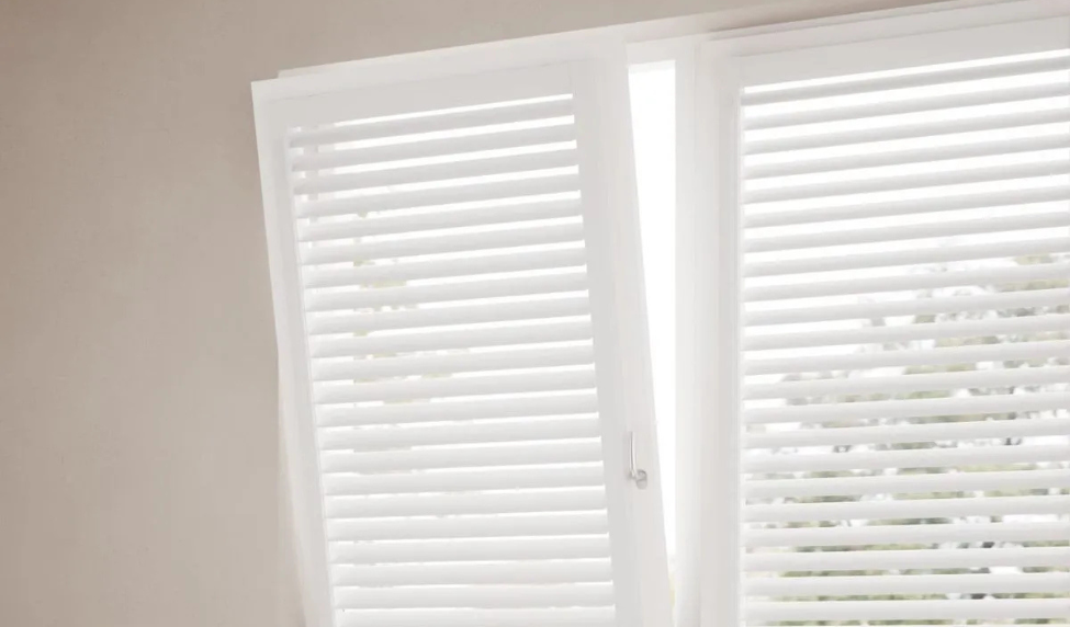 Shutters Draaikiepramen